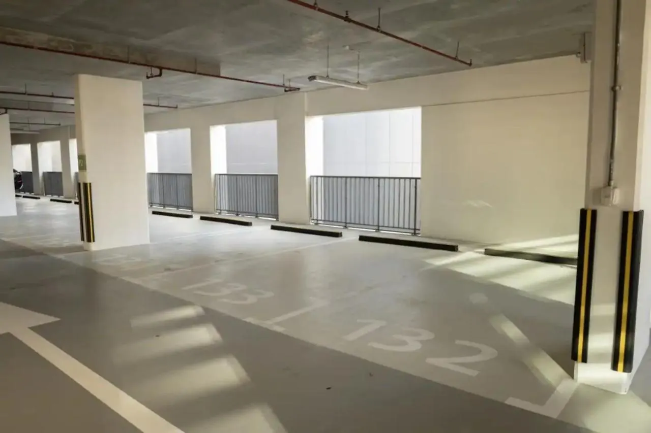 Lux 2Br Downtown - Burj-Fountain View - Pool -Gym Apartment Dubai