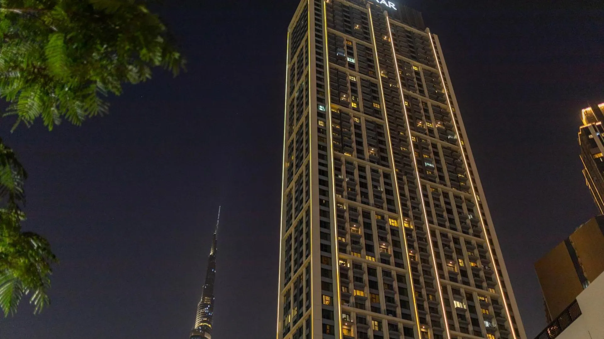 Lux 2Br Downtown - Burj-Fountain View - Pool -Gym Apartment Dubai