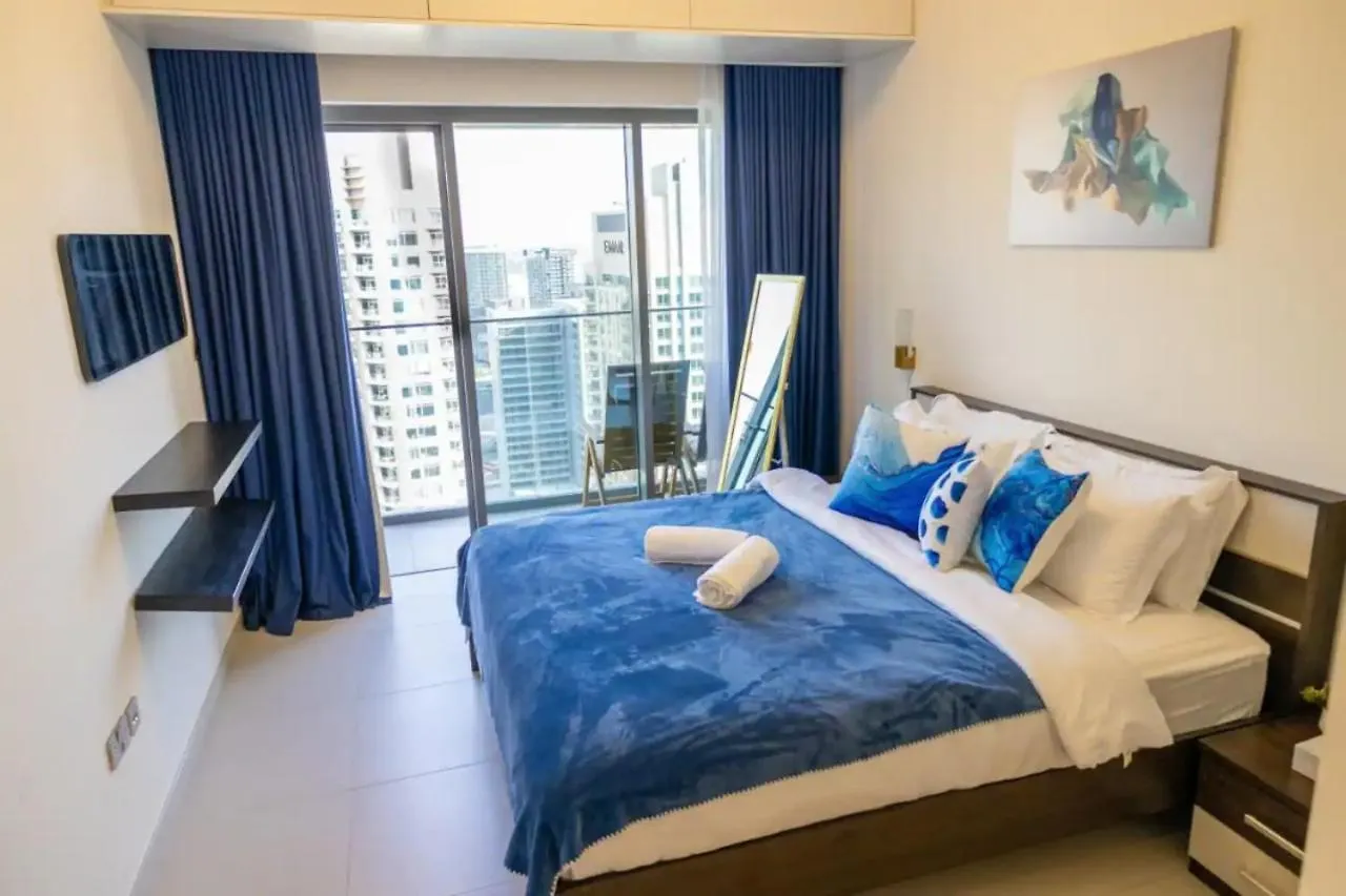 Lux 2Br Downtown - Burj-Fountain View - Pool -Gym Apartment Dubai 0*,