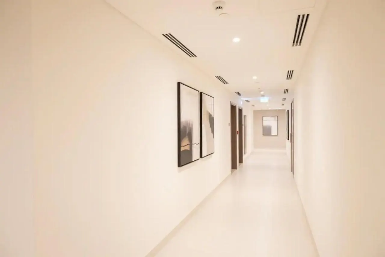 Lux 2Br Downtown - Burj-Fountain View - Pool -Gym Apartment Dubai