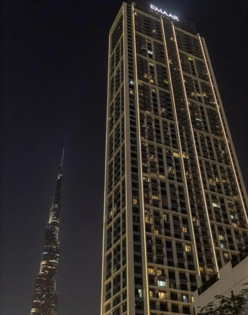 Lux 2Br Downtown - Burj-Fountain View - Pool -Gym Apartment Dubai
