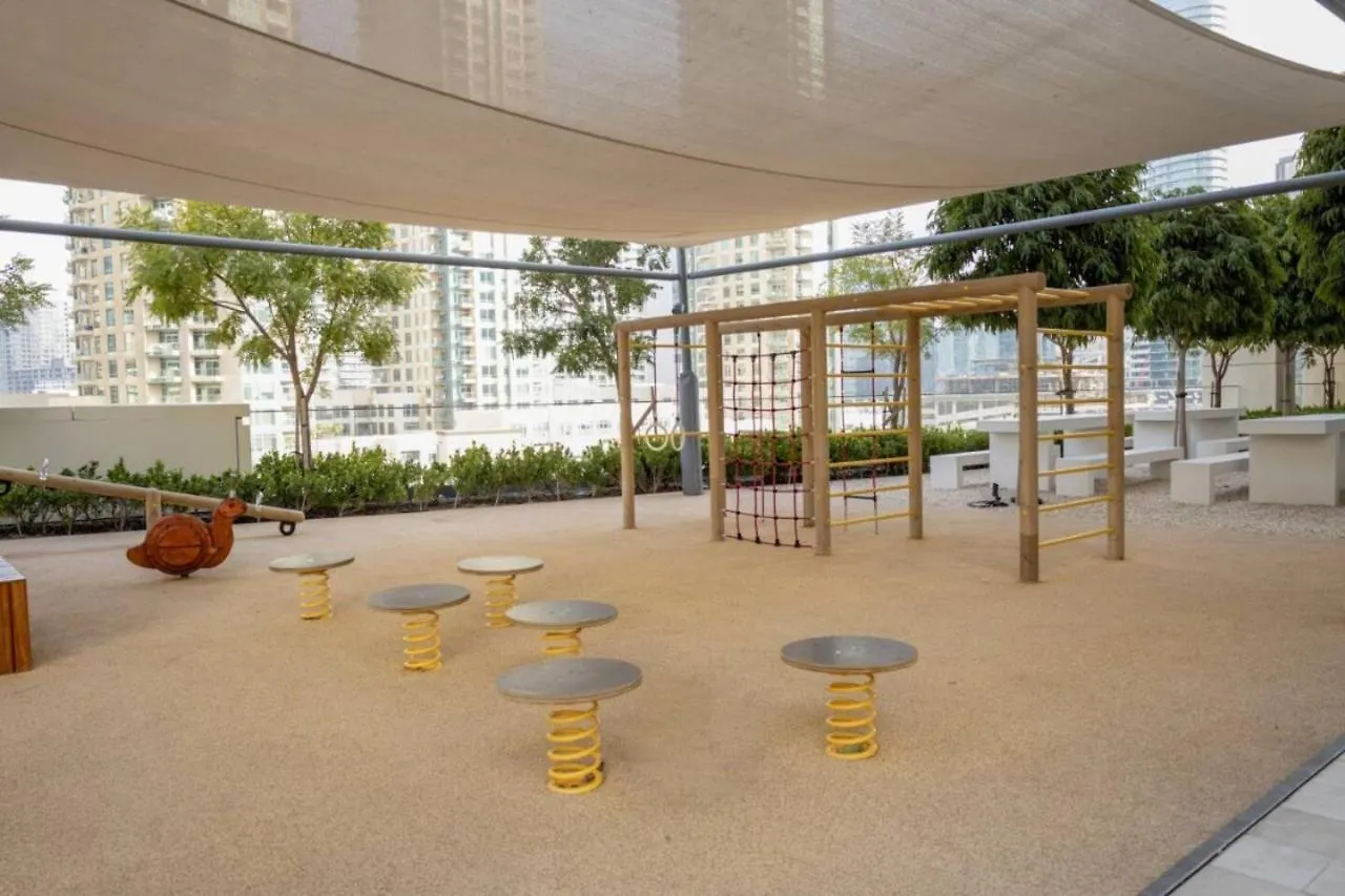 Lux 2Br Downtown - Burj-Fountain View - Pool -Gym Apartment Dubai 0*,  United Arab Emirates