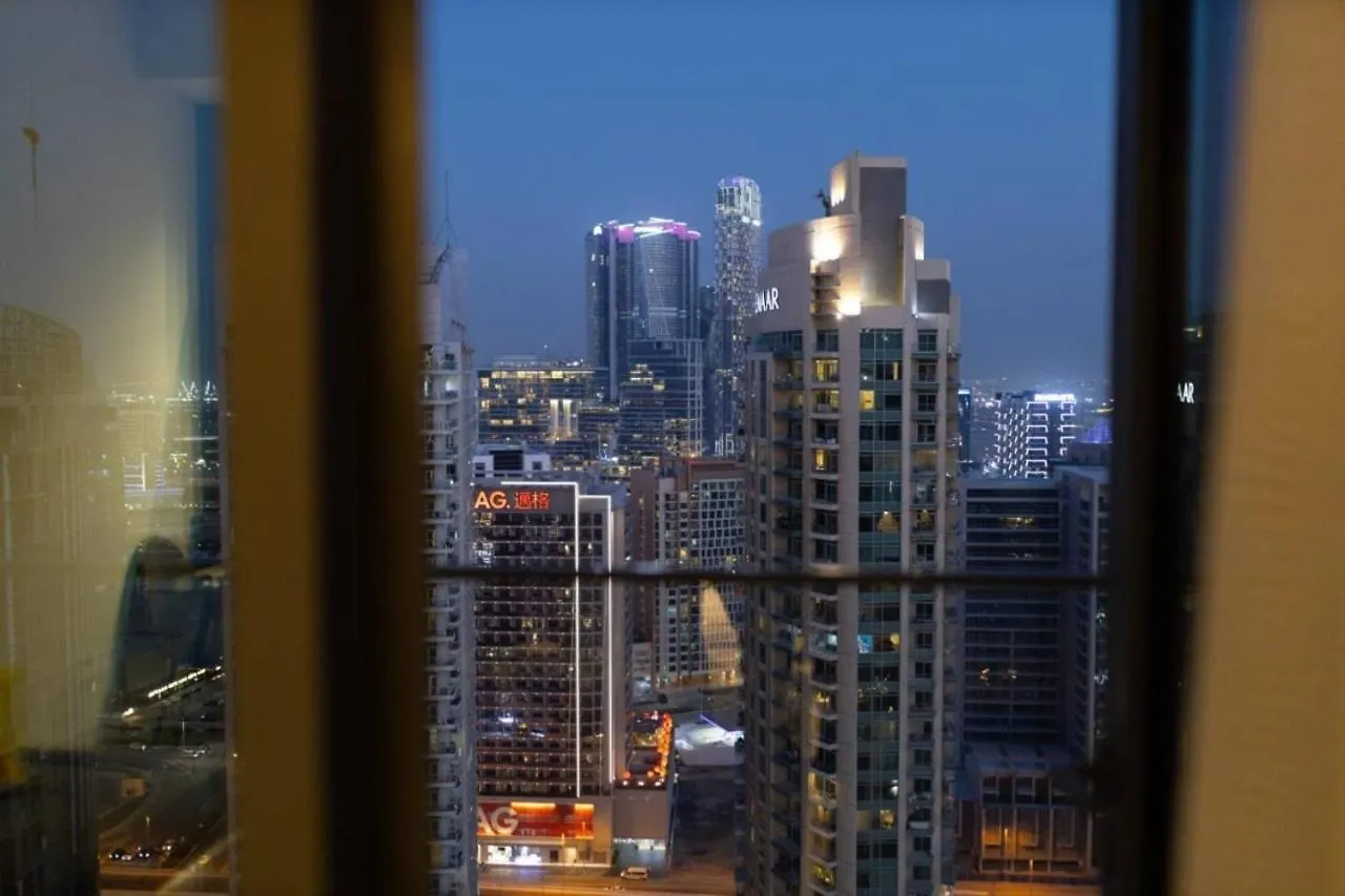 Lux 2Br Downtown - Burj-Fountain View - Pool -Gym Apartment Dubai