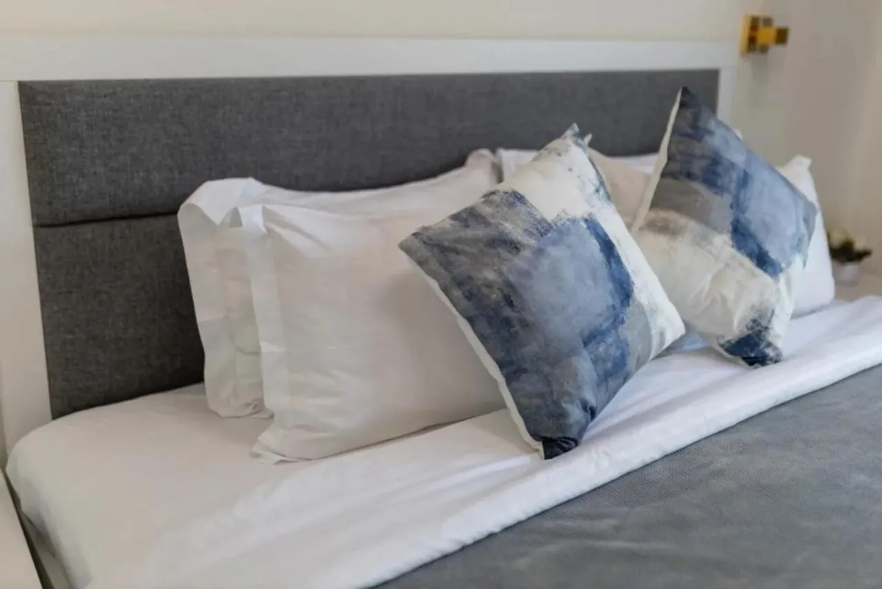 Lux 2Br Downtown - Burj-Fountain View - Pool -Gym Apartment Dubai United Arab Emirates